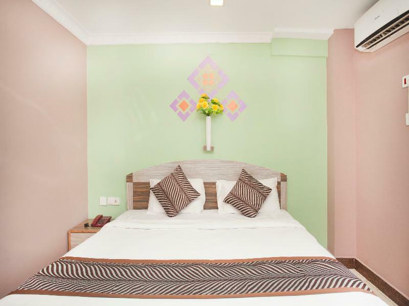 Oyo 343 Pop Life Hotel Banke Exterior foto